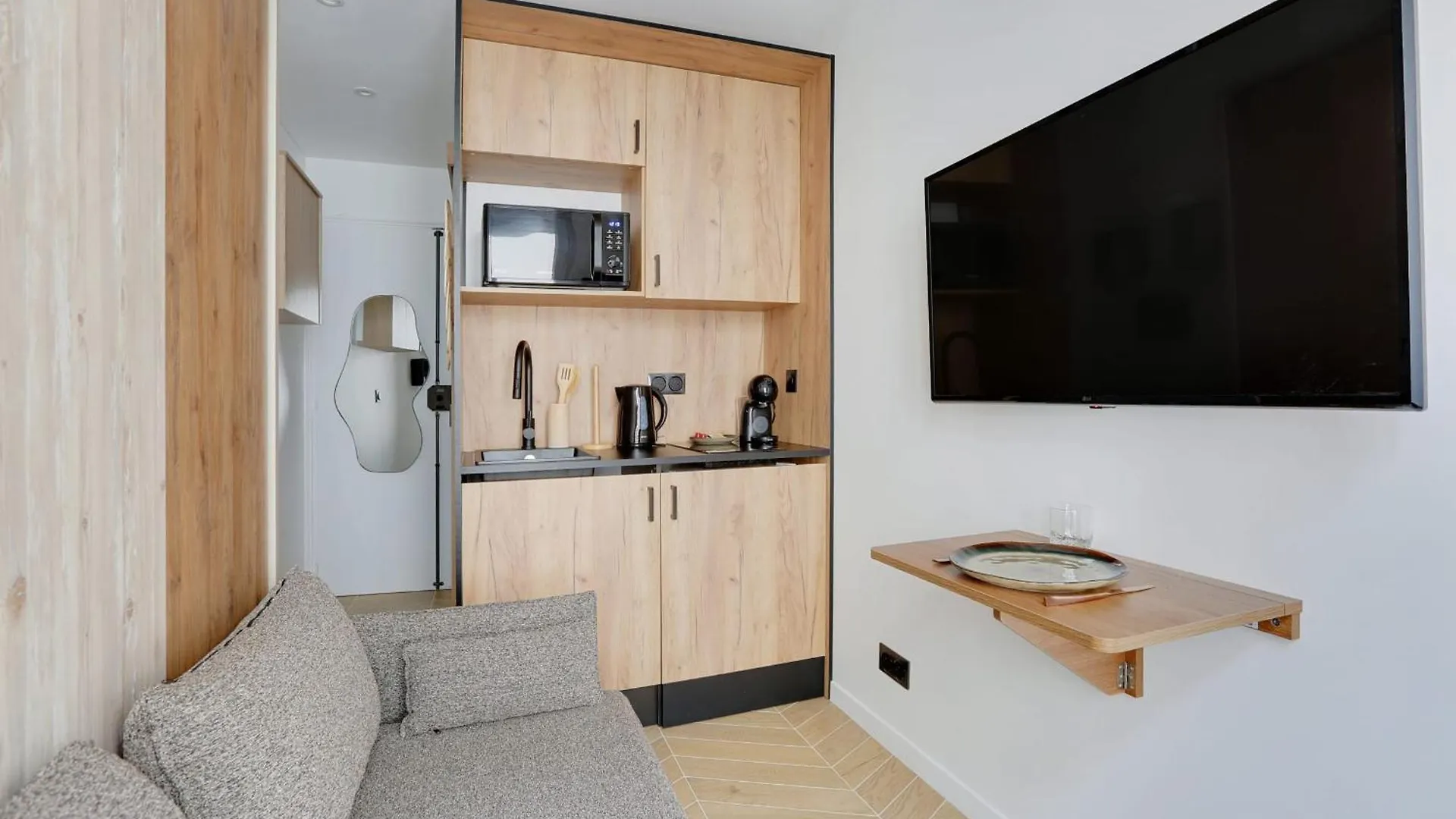 פריז Parc Monceau - Beautiful Apartment